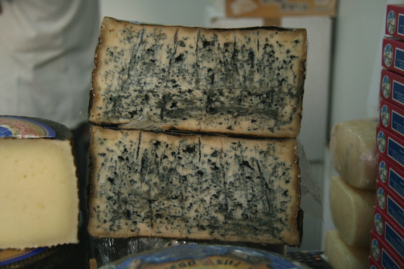 Queso Valdeón — El azul más intenso