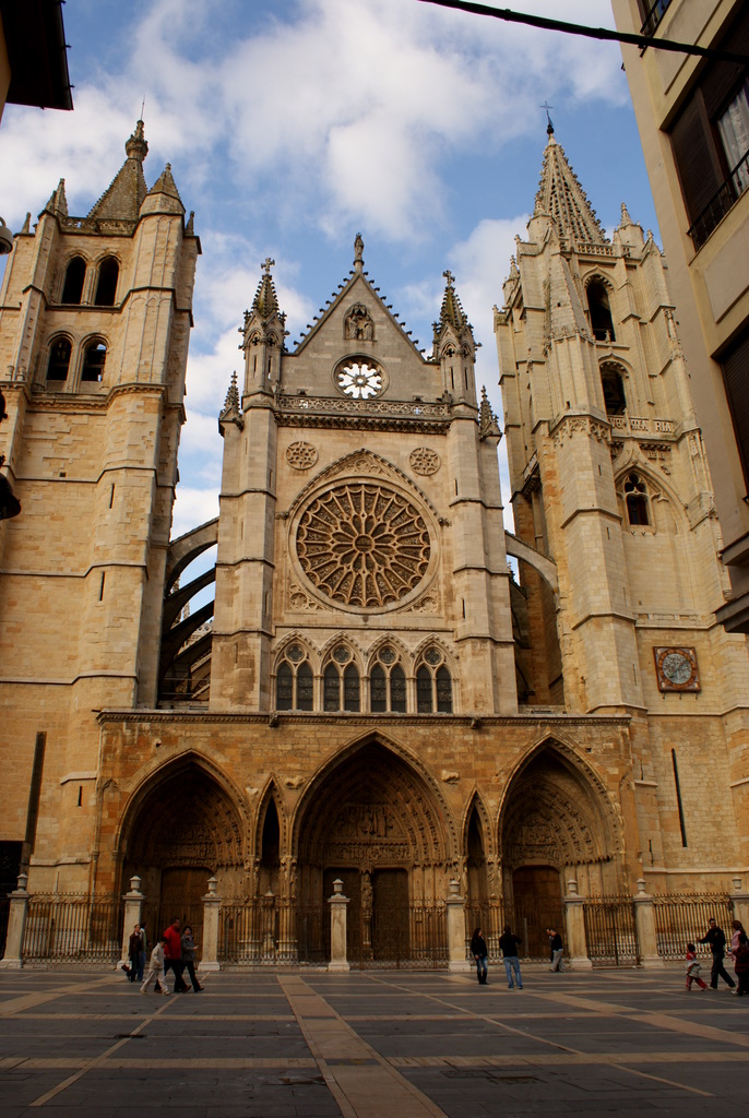 Catedral Gótica de León · Pulchra Leonina