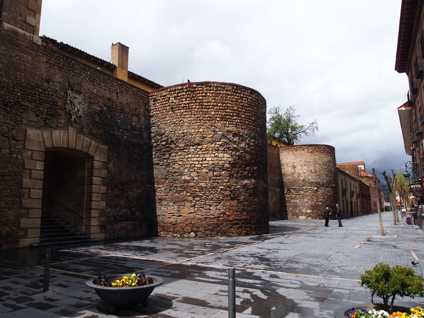 Muralla Romana de León · Siglo II d.C.