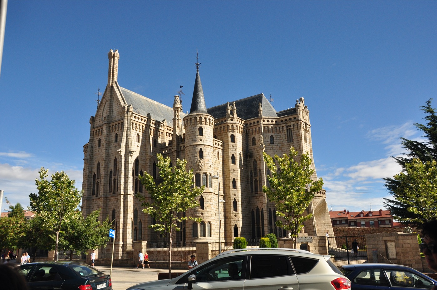 Palacio Episcopal de Astorga, obra de Gaudí en la provincia de León